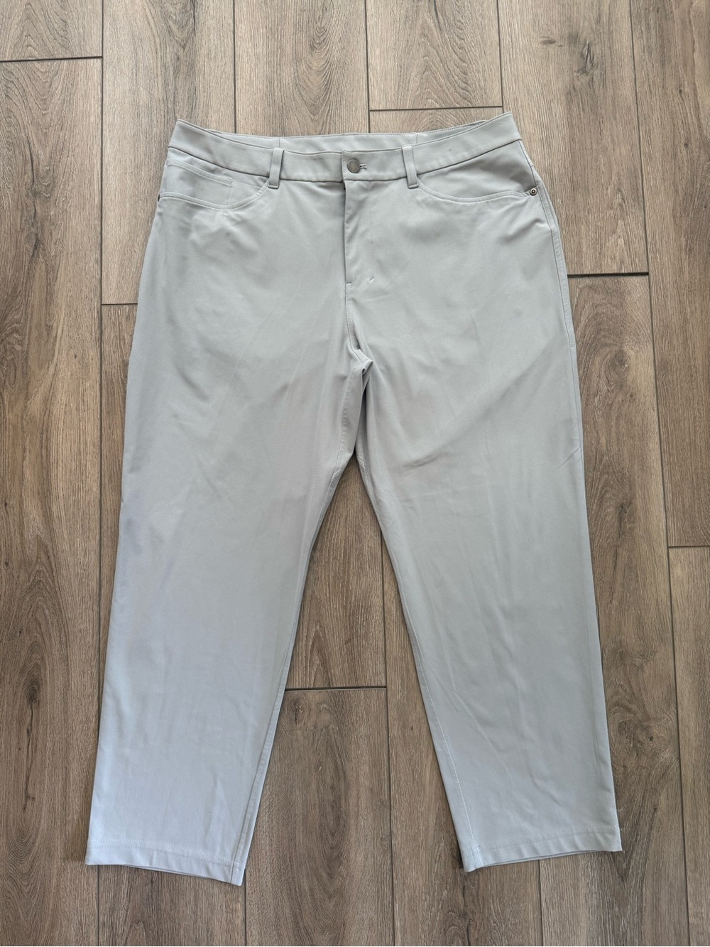 Lululemon ABC 5-Pocket Gray Pants Classic Fit Warpstreme LM5AQHS Men’s 36 x 26